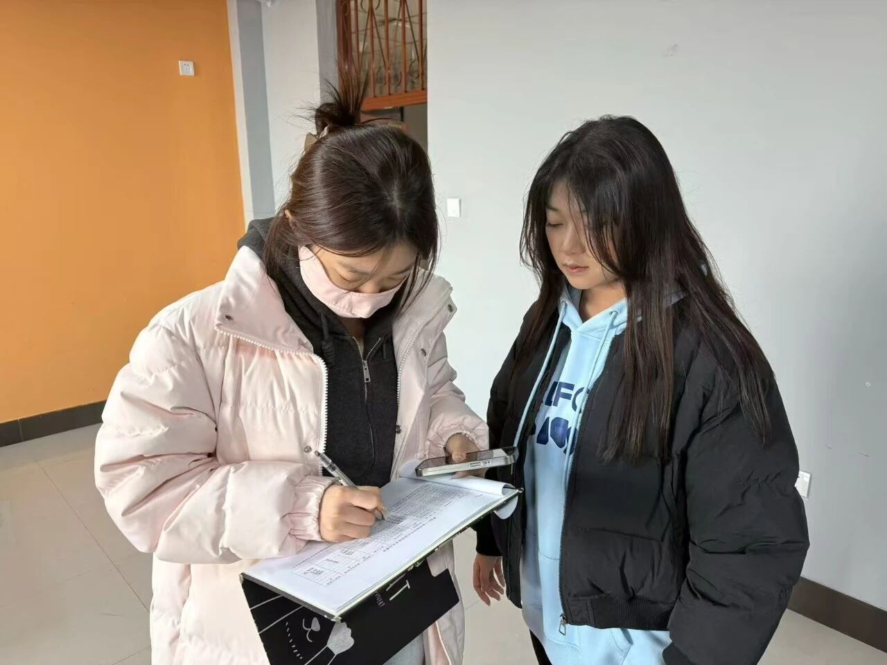 1F151